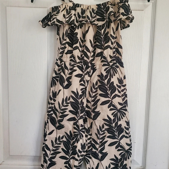 Janie and Jack marshmallow fluff palm floral jumpsuit, size 3 - Picture 4 of 5